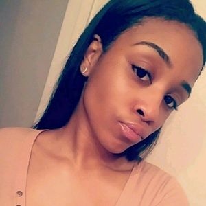 Meet your Posher, Paradise